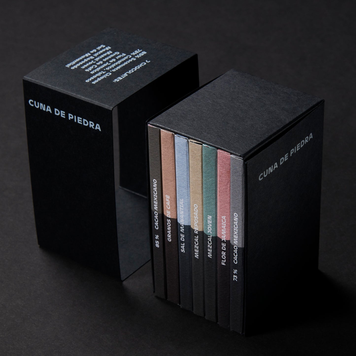 Assorted Cuna de Piedra Chocolate Bars Set